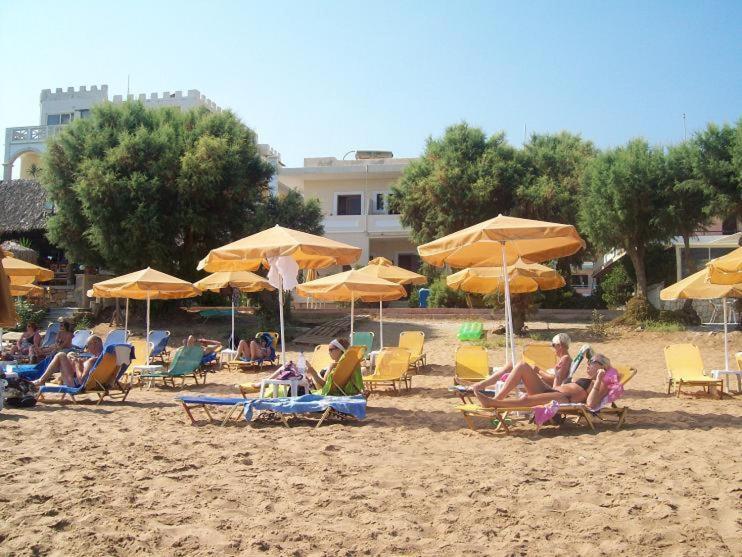 Kato Stalos Beach Stalós Exterior foto