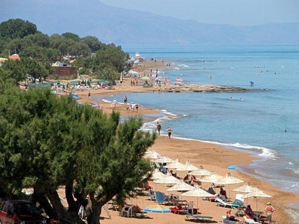 Kato Stalos Beach Stalós Exterior foto